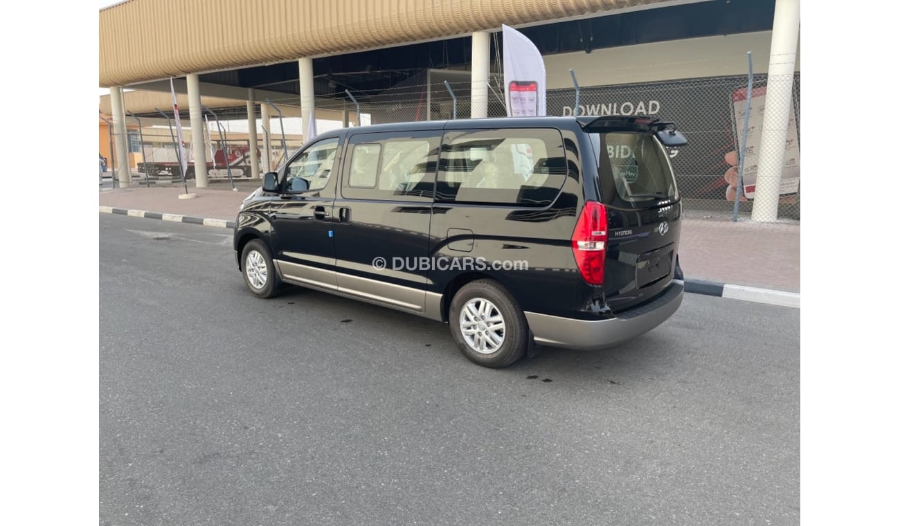 Hyundai H-1 Full option double sunroof