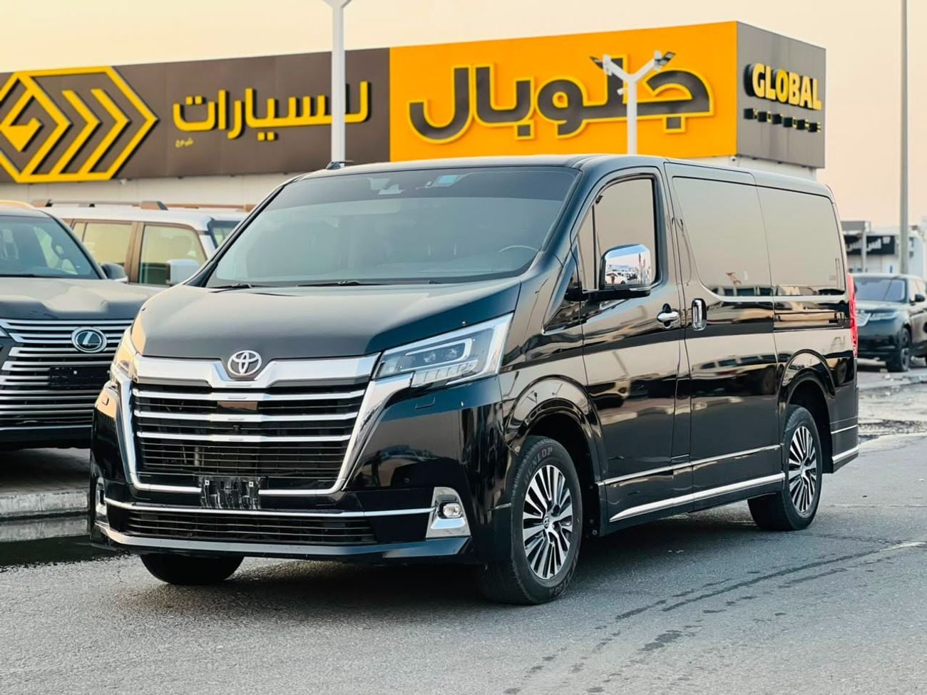 تويوتا جرافينا PREMIUM