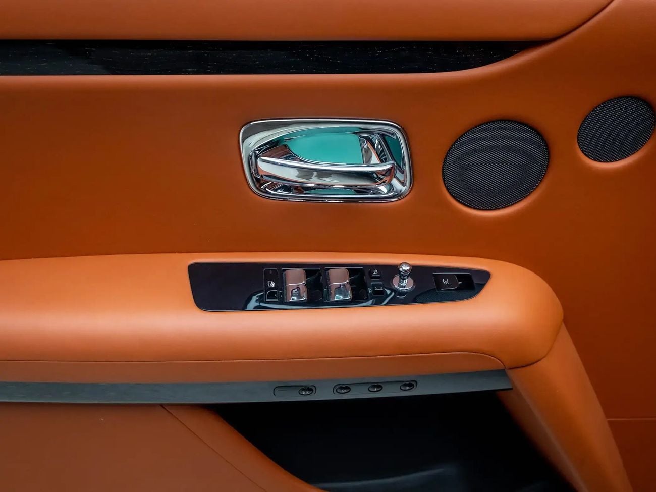 Rolls Royce Ghost Silver Badge