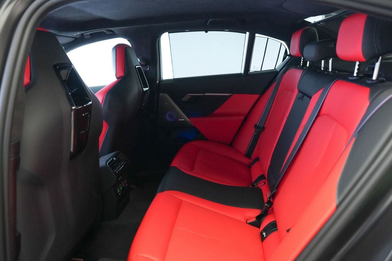 BMW M5 STANDARD