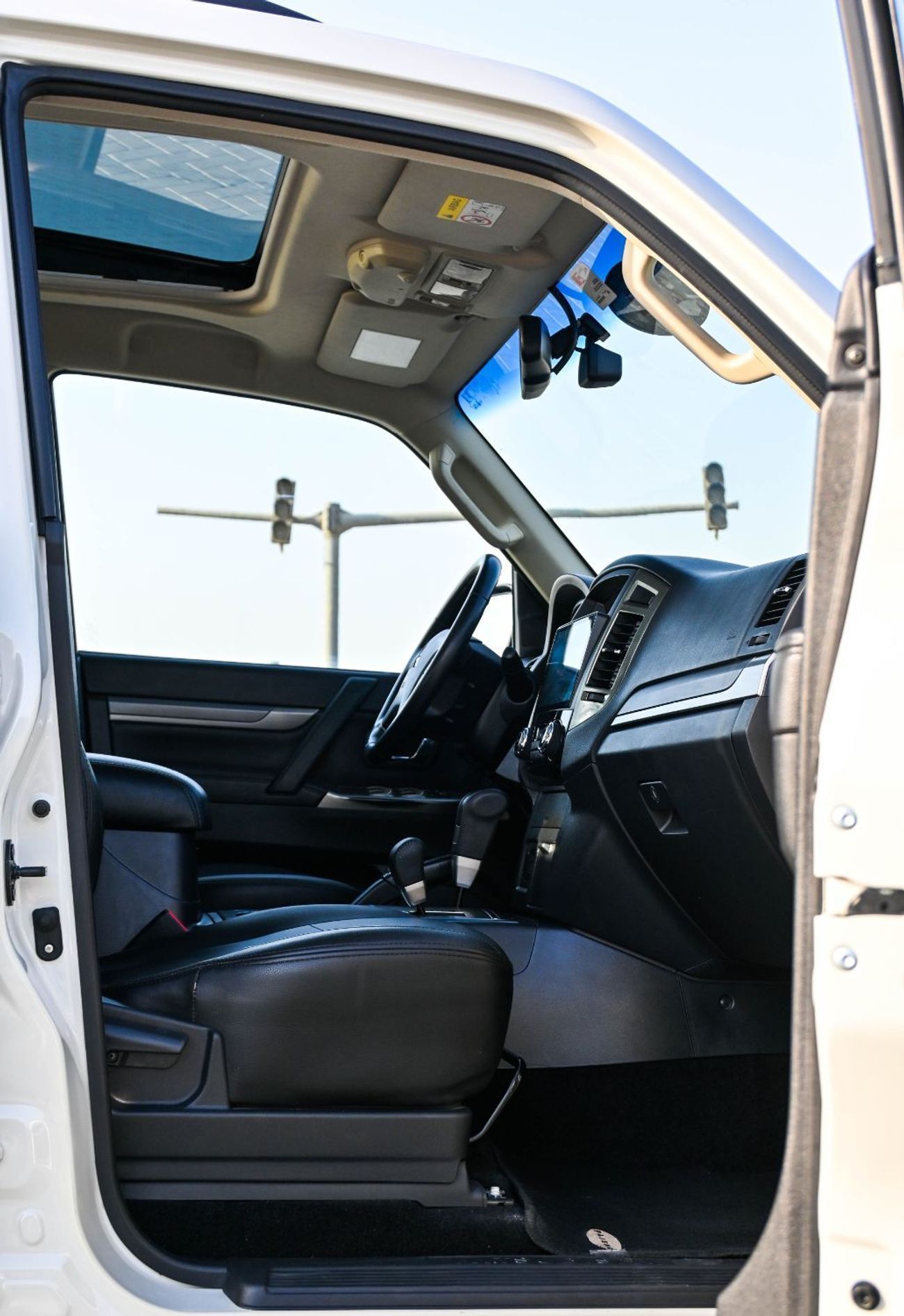 Mitsubishi Pajero MITSUBISHI PAJERO 2022 GCC _ GLS V6 IN EXCELLENT CONDITION