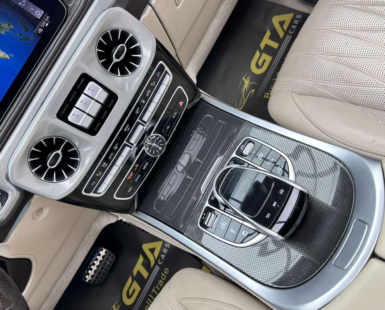 مرسيدس بنز G 63 AMG 2020 Mercedes-Benz G63 AMG, G800 Kit, 1 Year Unlimited KM Warranty, Mercedes Full Service History