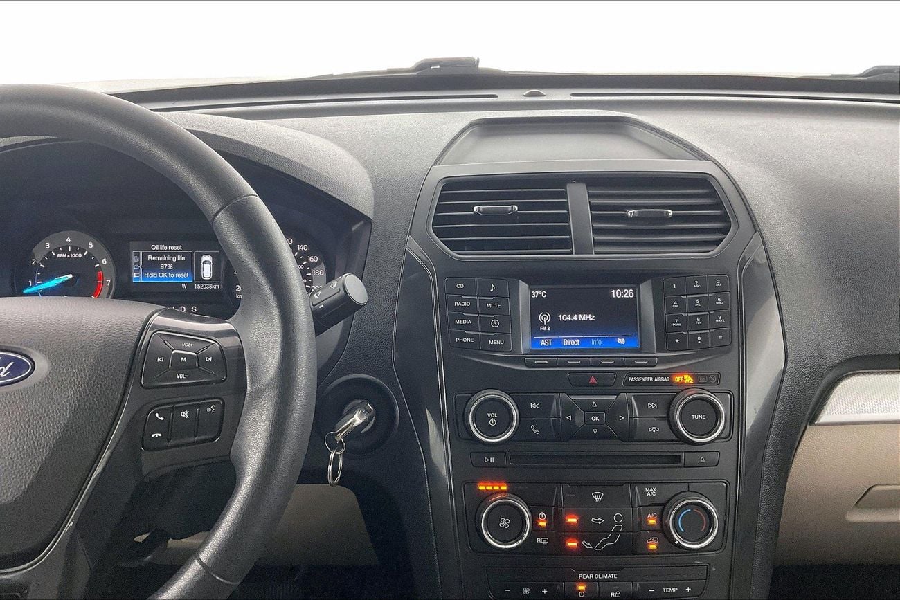 فورد إكسبلورر 3.5 AUTO 4WD XLT CLTH | شامل الضمان | 0 ﺪﻔﻋﺓ ﺃﻮﻟﻯ