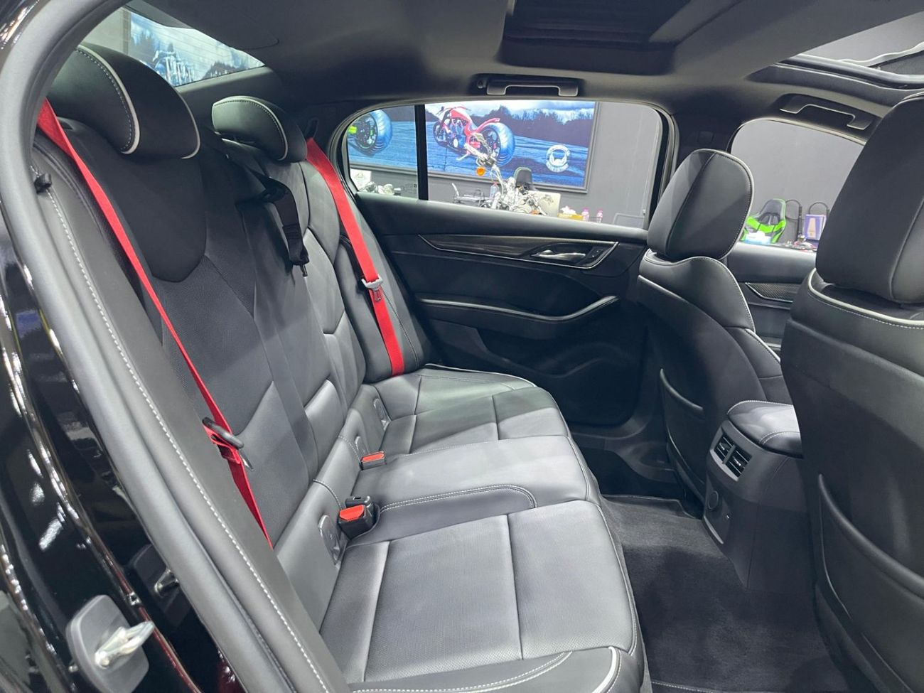 Cadillac CTS CT5 V BLACKWING 2022 UNDER WARRANTY FROM DEALER TILL 2028