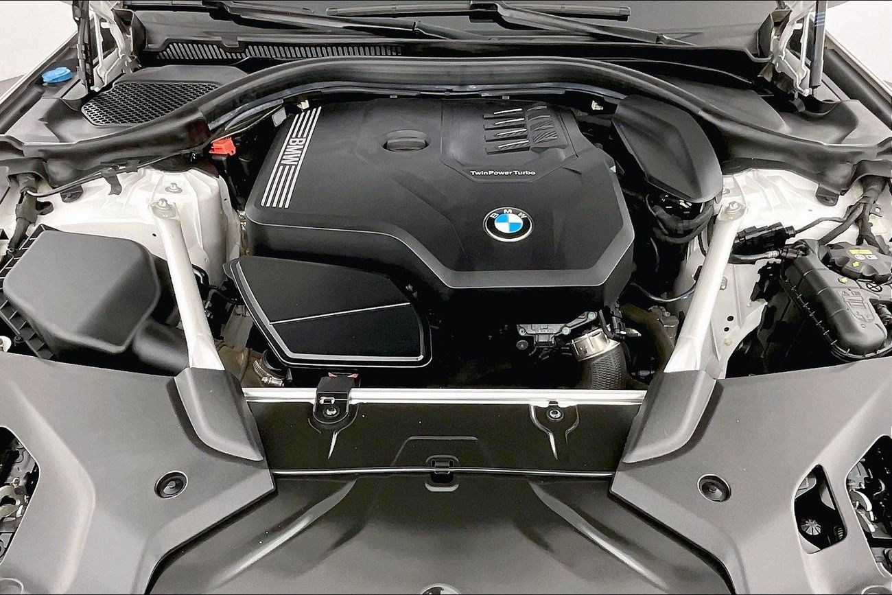 تويوتا راف ٤ GXR | شامل الضمان | 0 ﺪﻔﻋﺓ ﺃﻮﻟﻯ