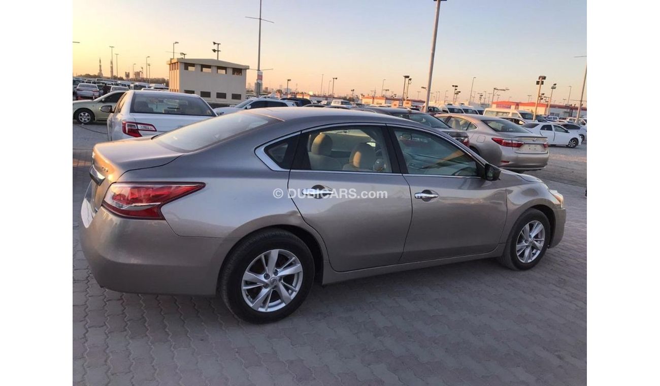 نيسان ألتيما نيسان التيما ٢٠١٣ فل اتوماتيك.... خليجي للبيع