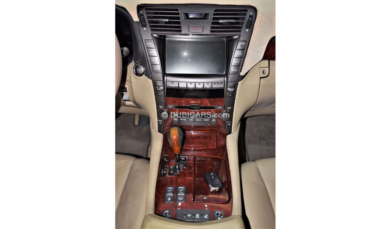 لكزس LS 460 Lexus LS460L 2009 Model!! in White Color! American Specs