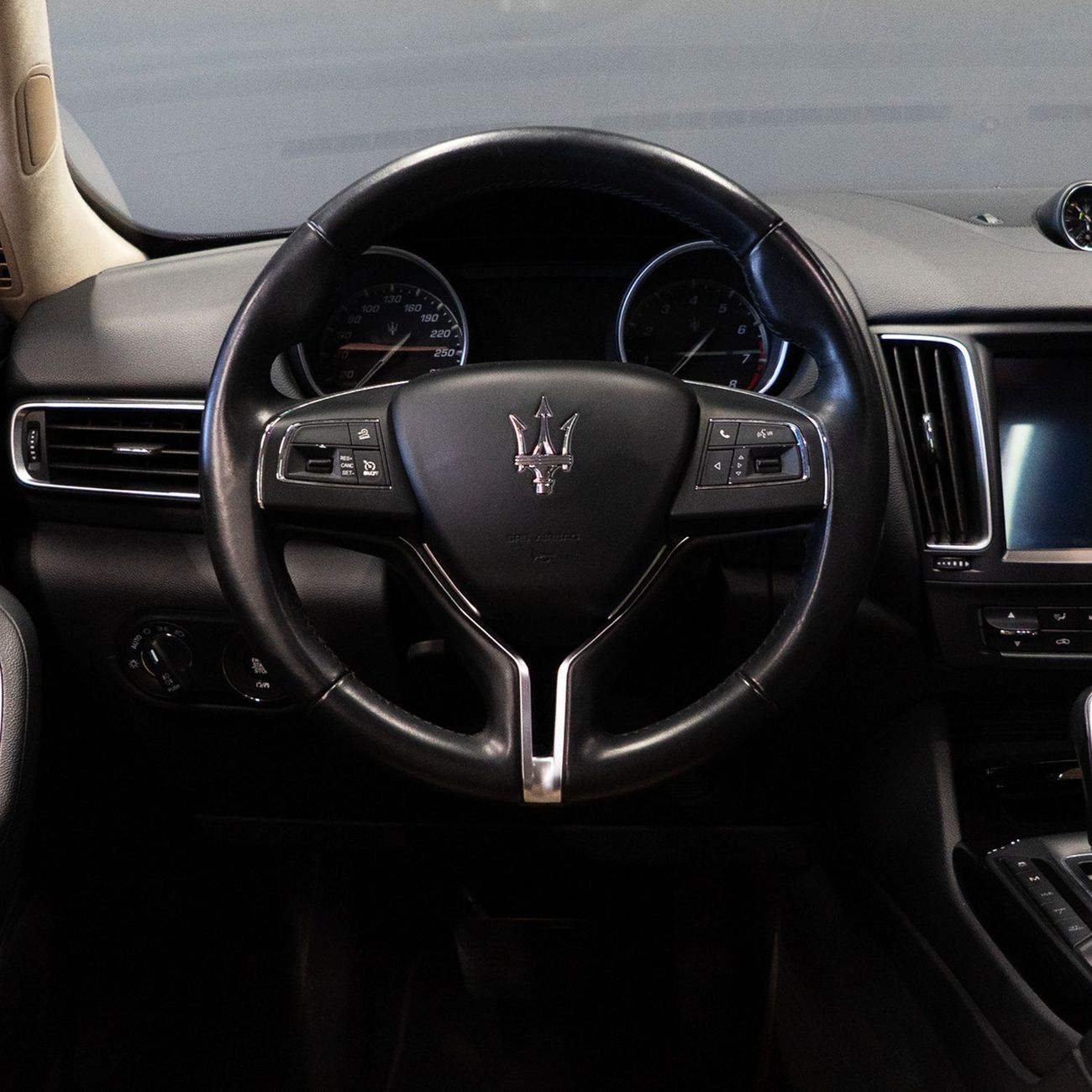 Maserati Levante Std 3.0L (345 HP) AED 2,269 pm • 0% Downpayment • Maserati Levante Q4 • 1 Year Warranty