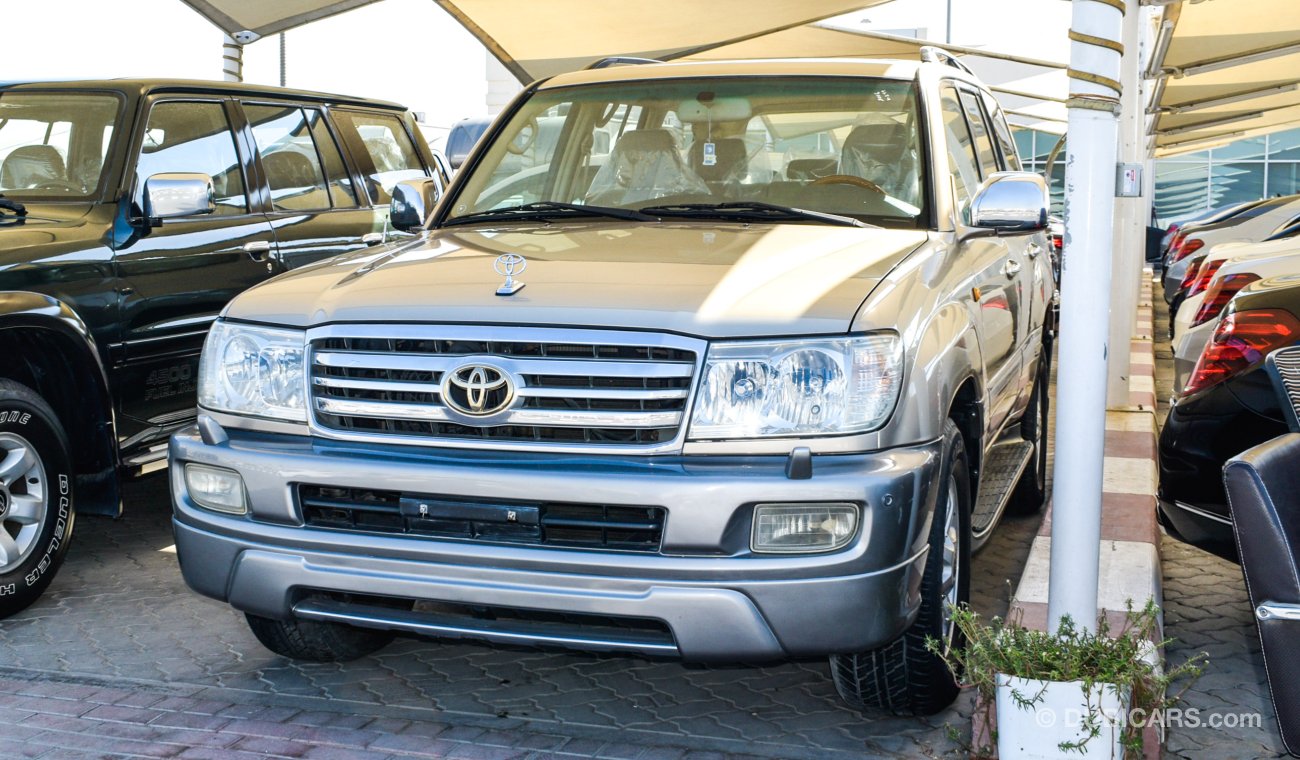 Toyota Land Cruiser GXR V6