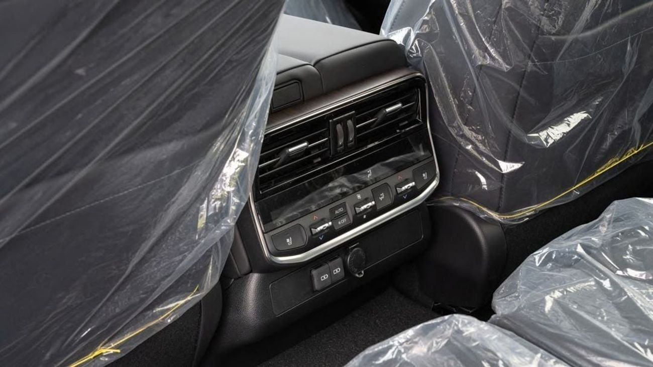 Toyota Land Cruiser VX 3.5L