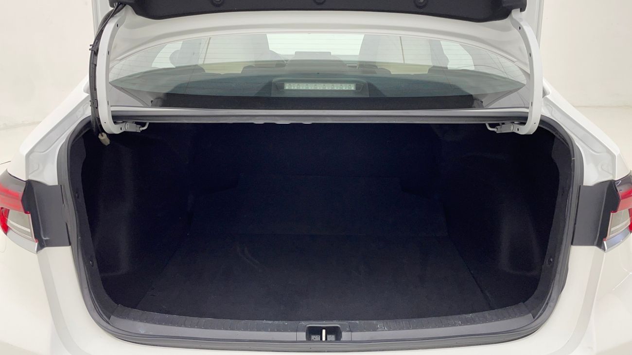 تويوتا كورولا XLI 1.6 | بدون دفعة مقدمة | اختبار القيادة في المنزل