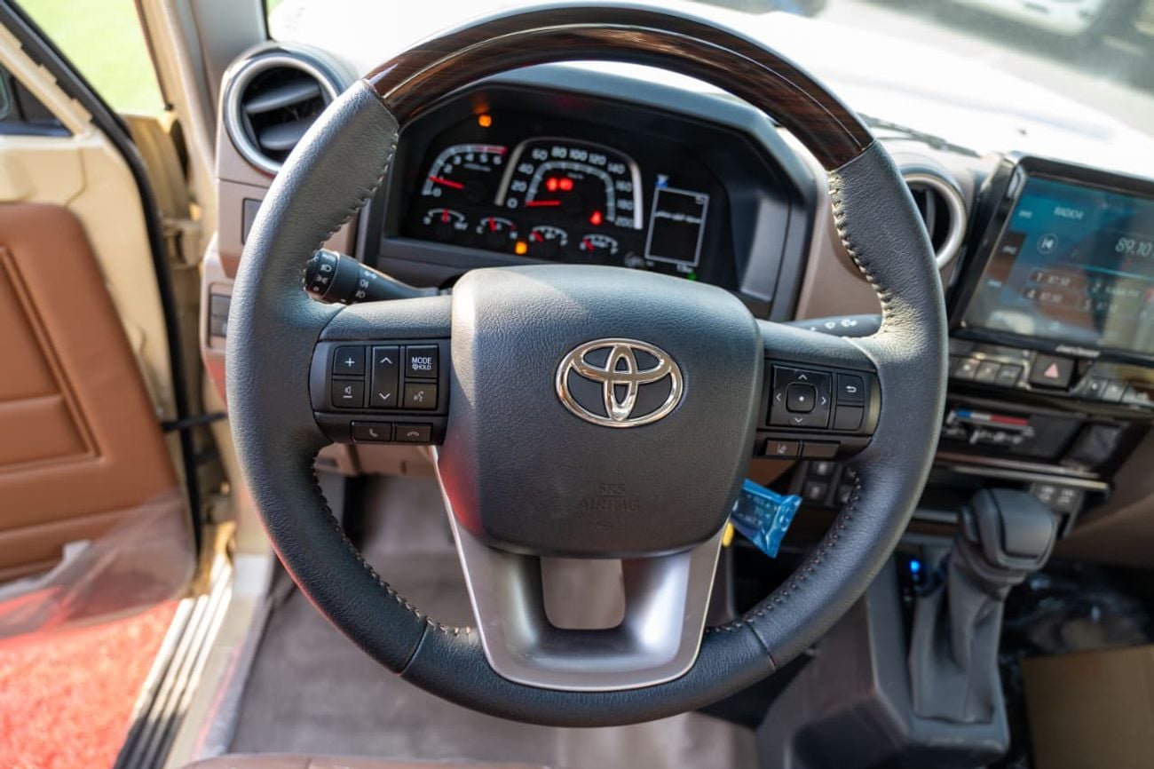 Toyota Land Cruiser Pick Up Toyota LC79 2.8L T Diesel Automatic Z1 Full Option 2025
