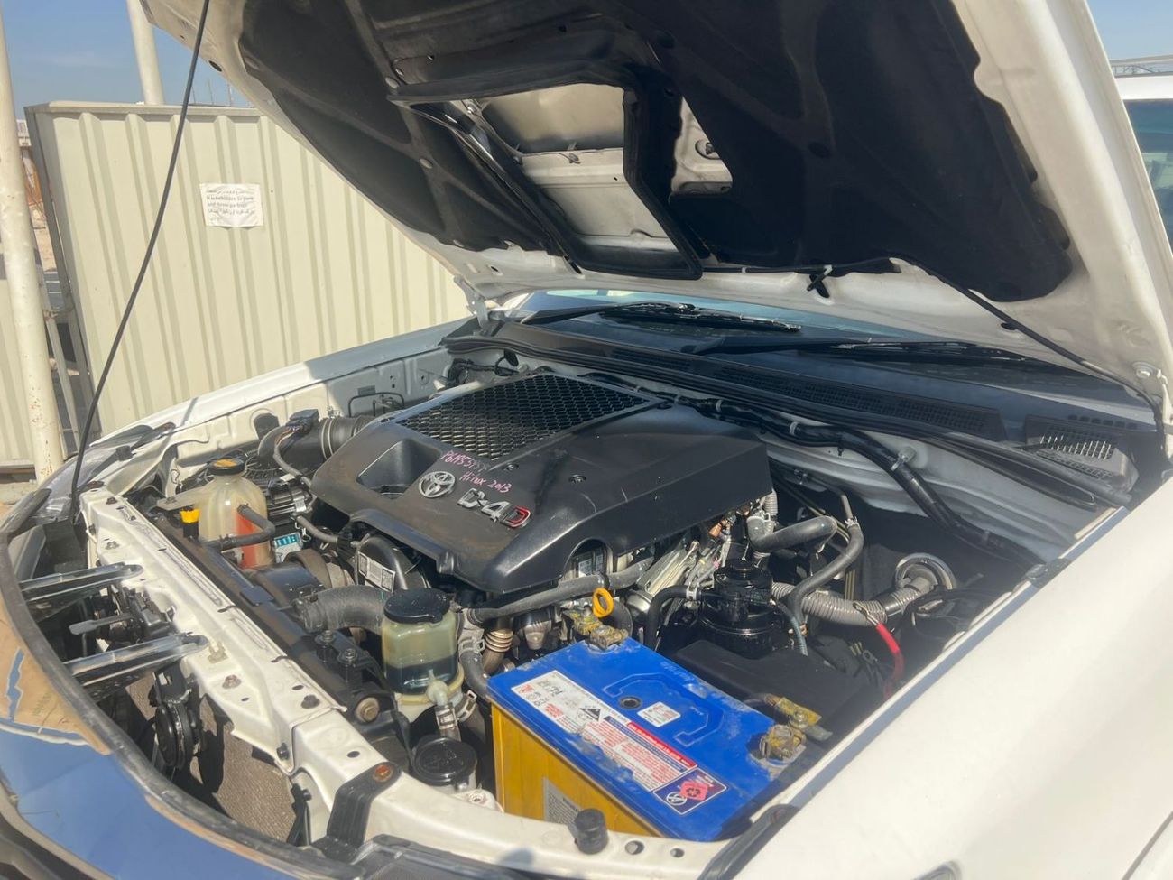 Toyota Hilux diesel 3.0 liter ,right hand drive 2013 model automatic only for export available