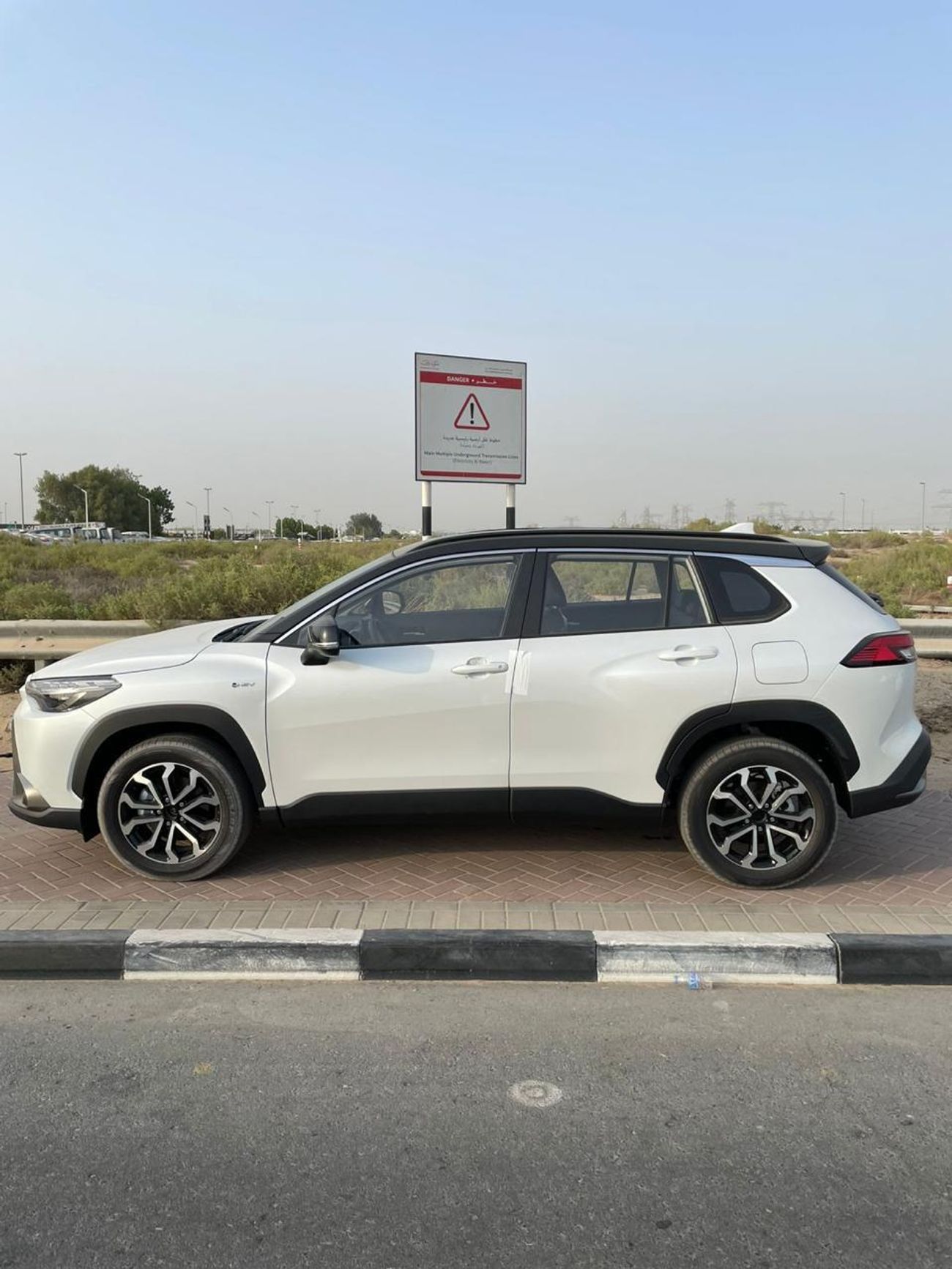 Toyota Frontlander TOYOTA FRONTLANDER 2.0L LUXURY BLACK ROOF POWER TAILGATE MODEL 2025