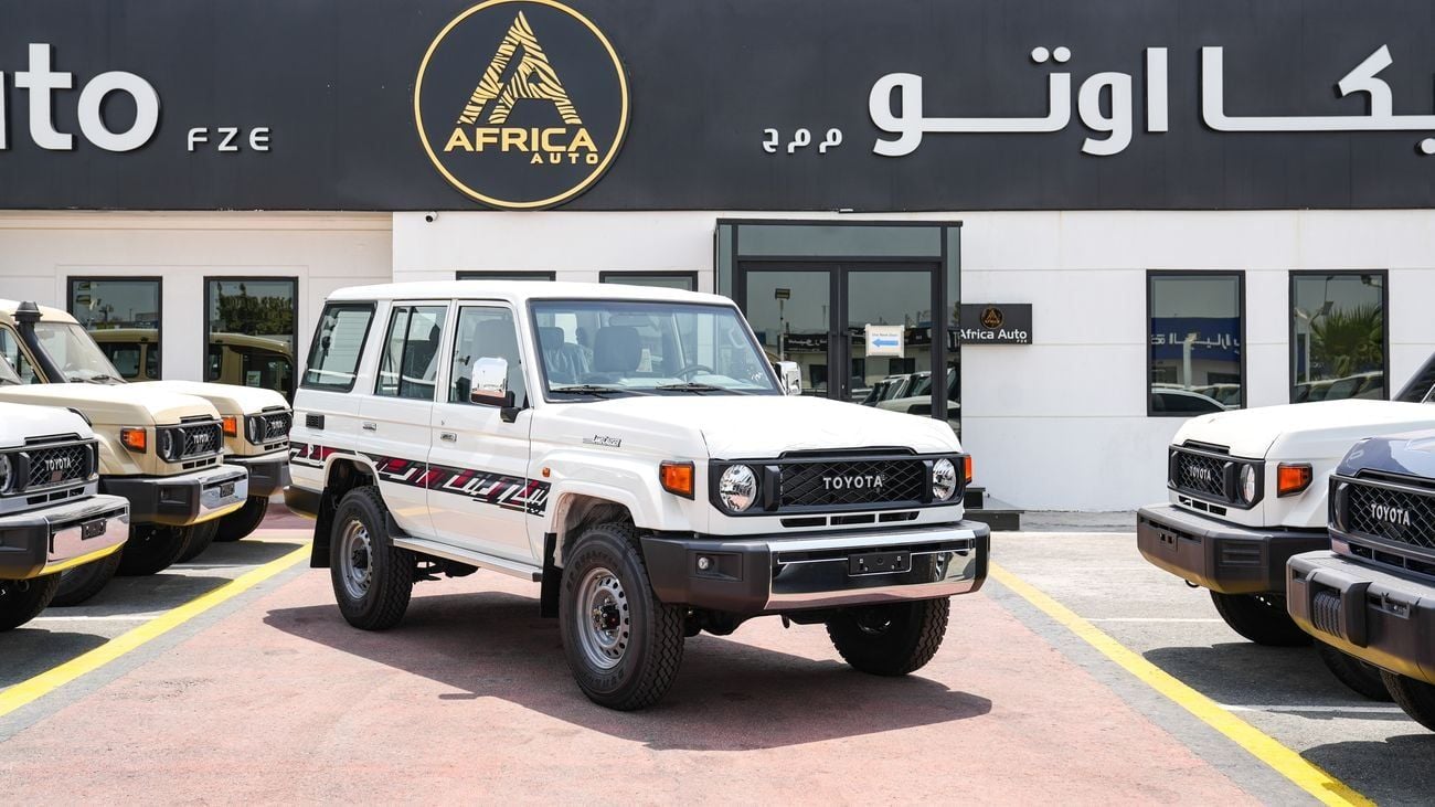 تويوتا لاند كروزر 70 LC76 4.0L PTR 26 YM BASIC MT Hottop