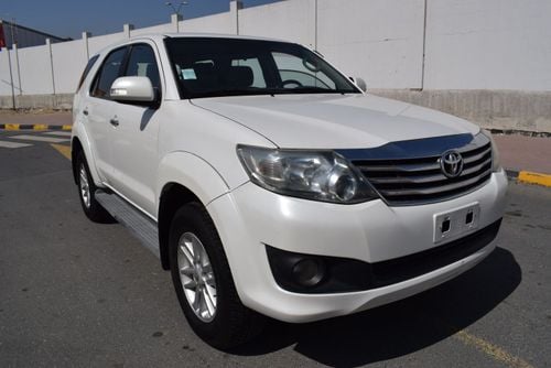 Toyota Fortuner EXR 2.7L (160 HP)