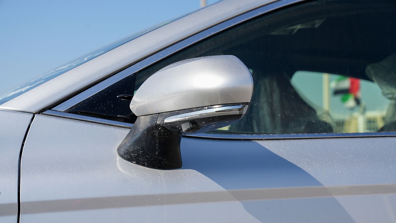 تويوتا كامري Hybrid