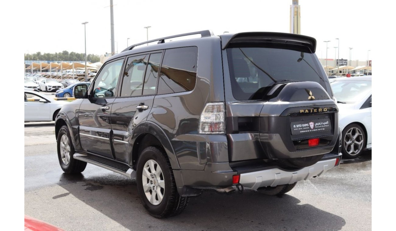 Mitsubishi Pajero GLS Mid ACCIDENTS FREE - GCC - MID OPTION - PERFECT CONDITION INSIDE OUT