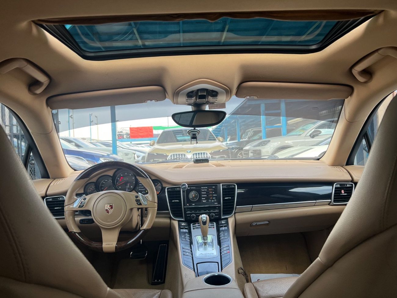 Porsche Panamera Std 3.6L (296 HP) Panamera | 3.6L | V6 | GCC