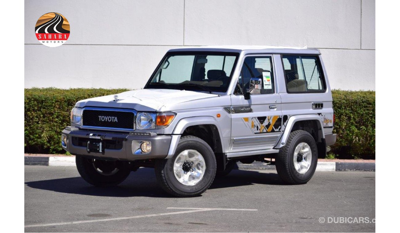 Toyota Land Cruiser Hard Top 71 Short Wheel Base Xtreme V6 4.0L Petrol Manual With Rear Diff. lock