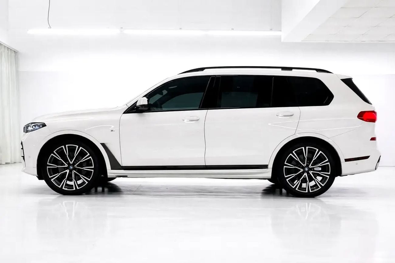 BMW X7 40i M Sport Pure 3.0L (335 HP)