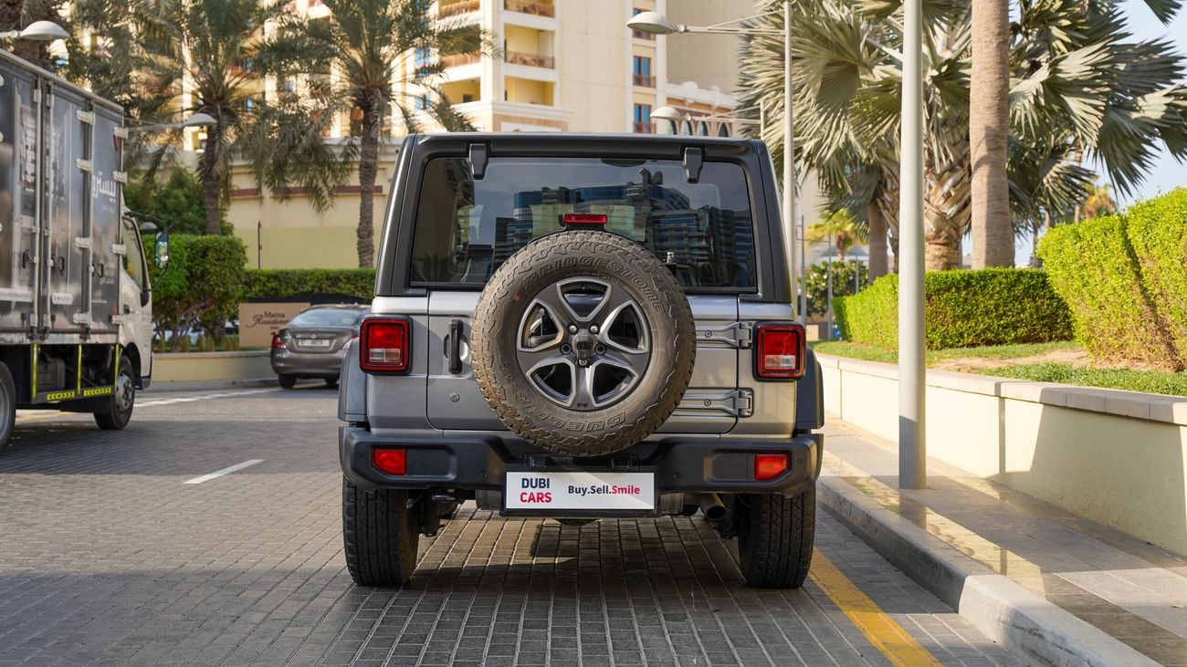 Jeep Wrangler Sahara 3.6L A/T (4 Seater)