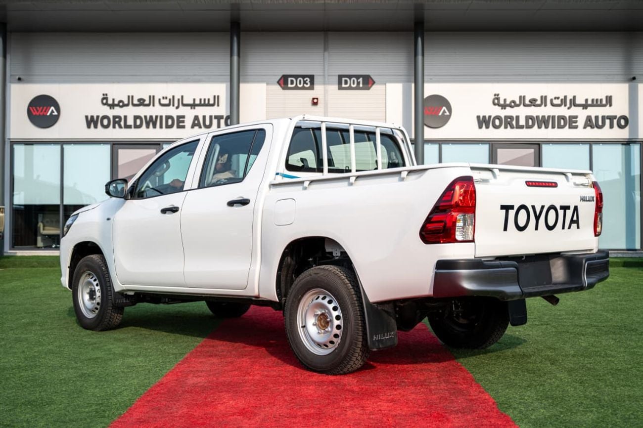 Toyota Hilux DC 2.4Ltr. 4X4 6MT-DSL (Country)