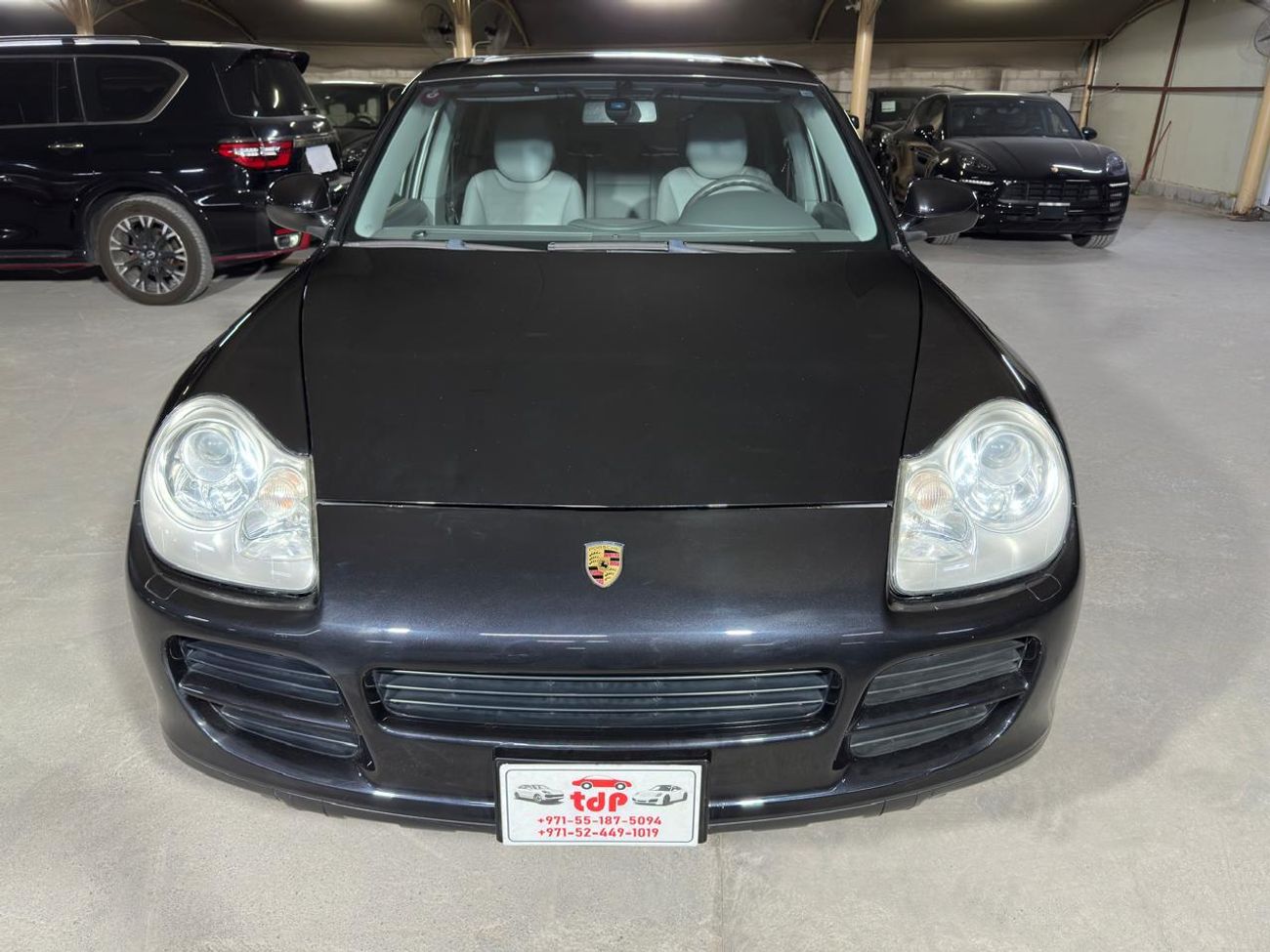 بورش كايان PORSCHE CAYENNE S 2006 | GREY LEATHER INTERIOR | JETT BLACK EXTERIOR | REAR CAMERA