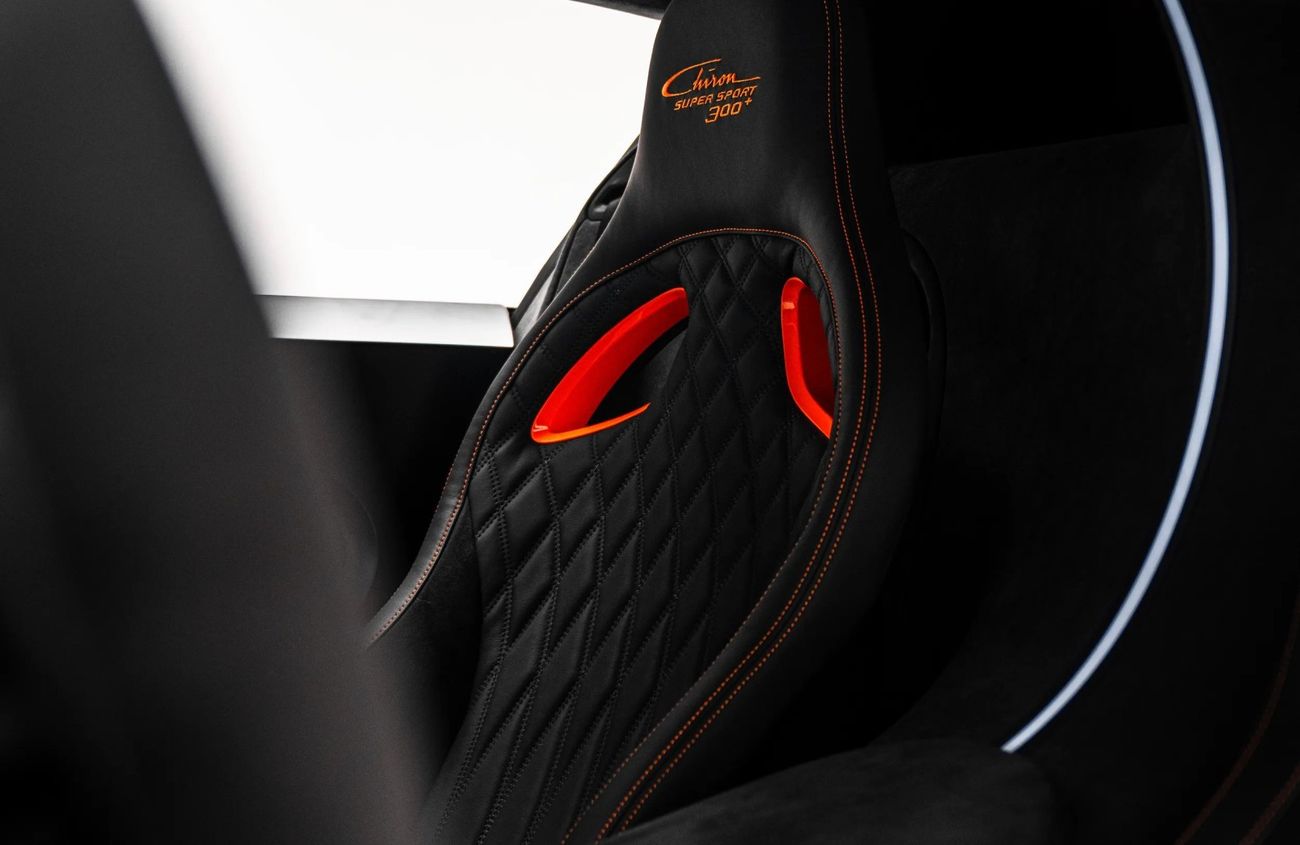 Bugatti Chiron 8.0L W16 Quad-Turbocharged Engine