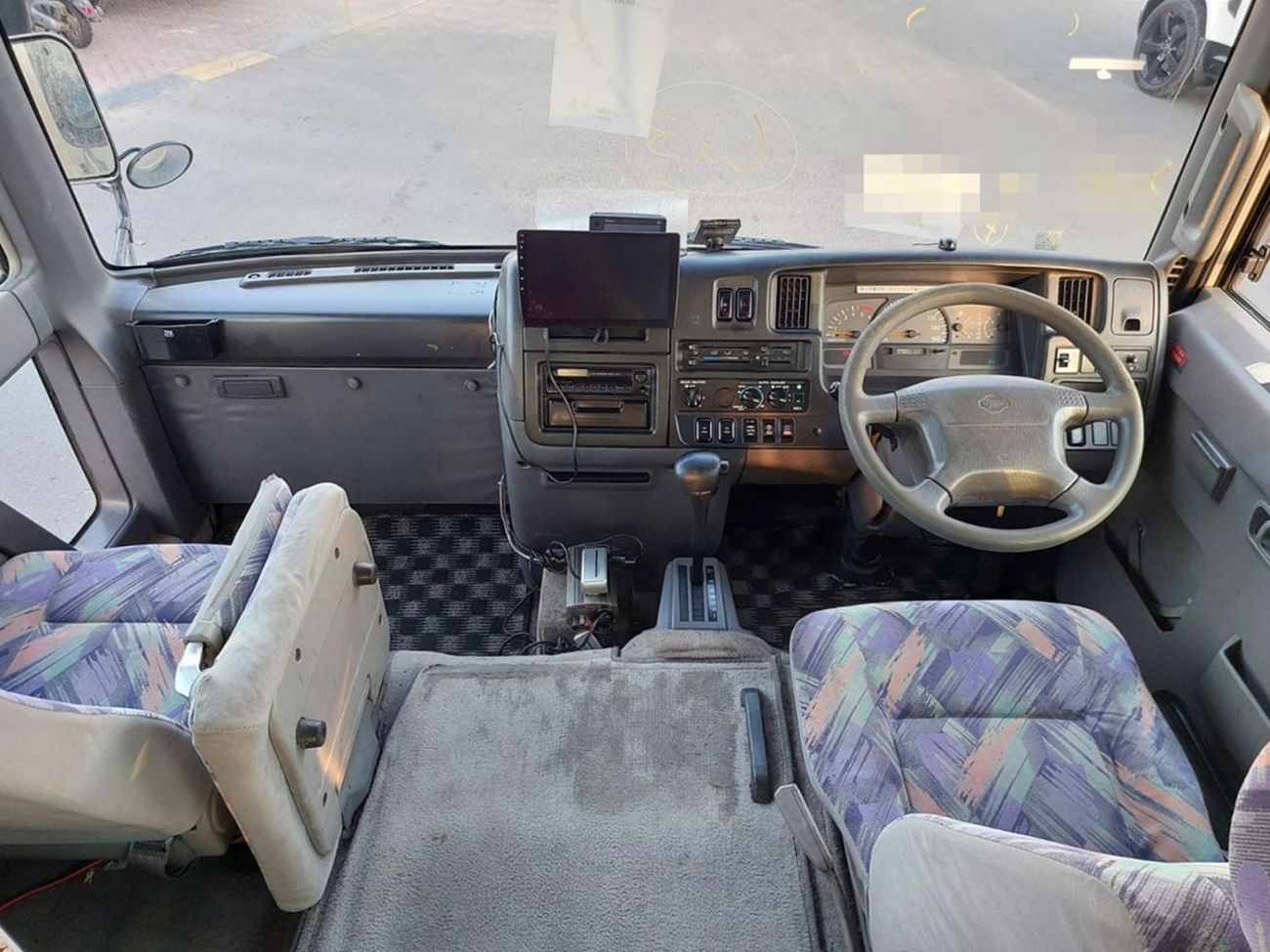 Nissan Civilian NISSAN CIVILIAN BUS RHD 1999 MODEL 4.1 L DIESEL  AUTOMATIC(PM00617)