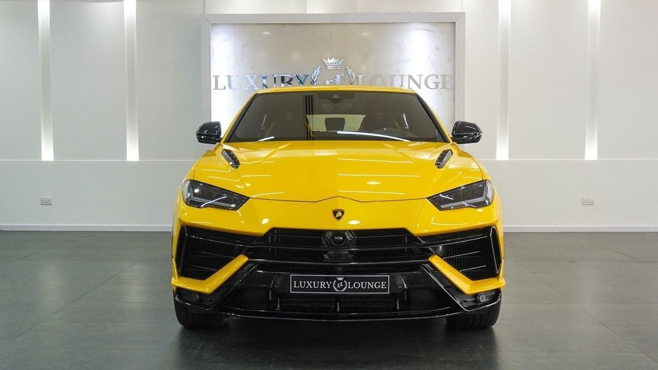 Lamborghini Urus LAMBORGHINI URUS 2024 GCC FULL OPTION UNDER WARRANTY AND CONTRACT SERVICE. IN EXCELLENT CONDITION
