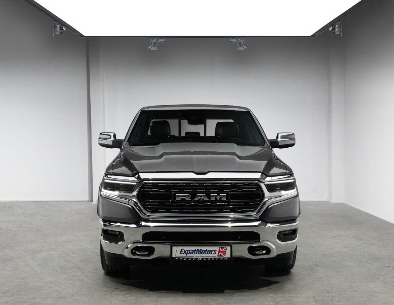 Dodge Ram Van Limited