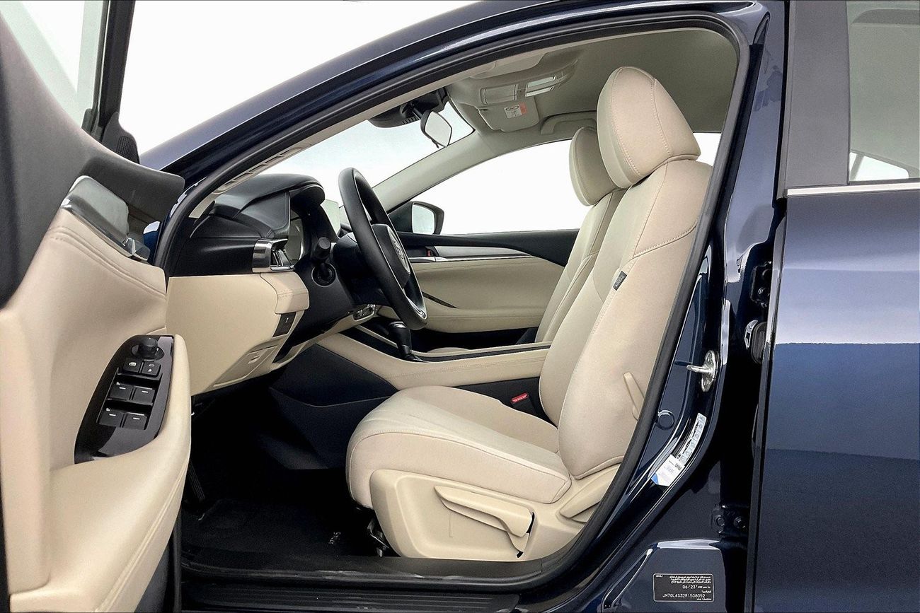 ميتسوبيشي آوتلاندر Premium - Launch Edition | شامل الضمان | 0 ﺪﻔﻋﺓ ﺃﻮﻟﻯ