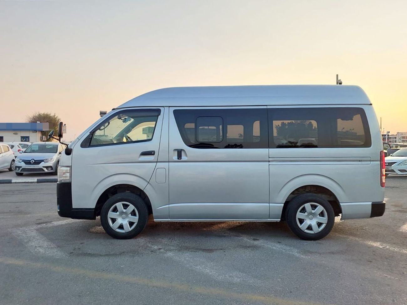 تويوتا هاياس TOYOTA HIACE VAN RHD 2014 MODEL 3.0 L DIESEL AUTOMATIC(PM42719)