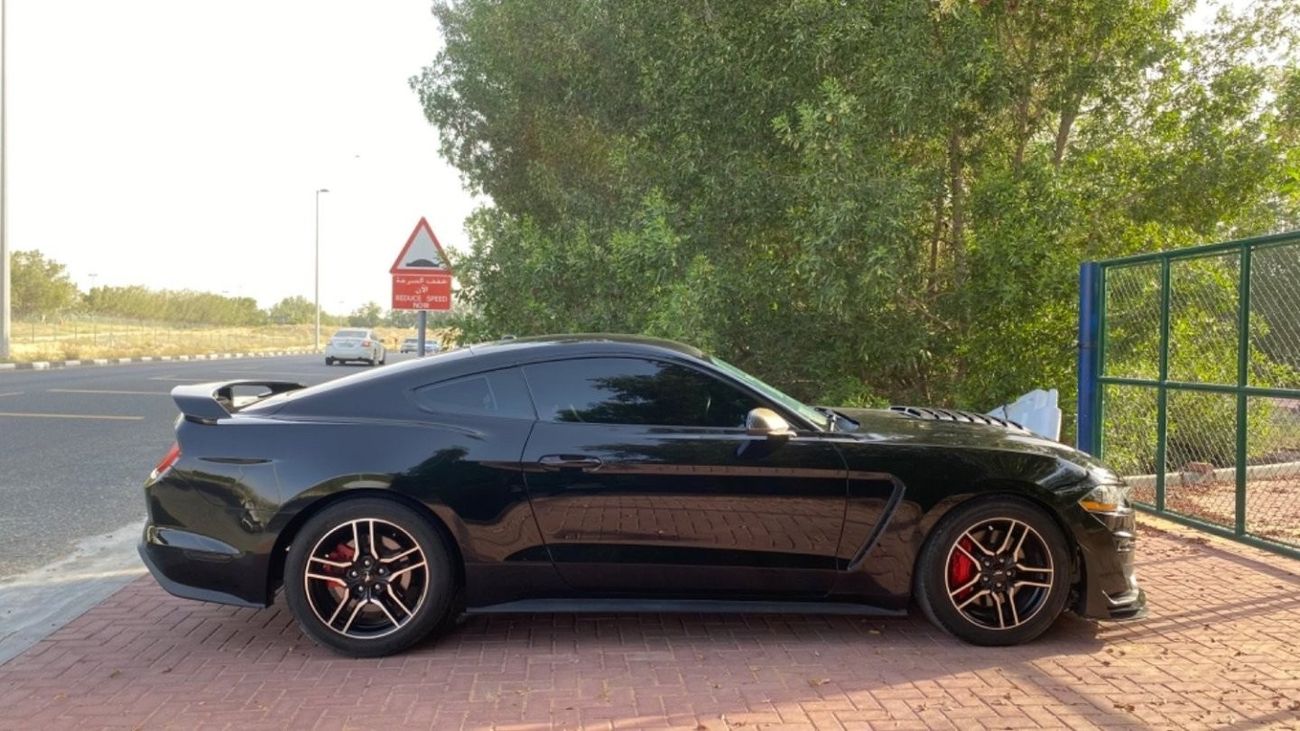 فورد موستانج GT