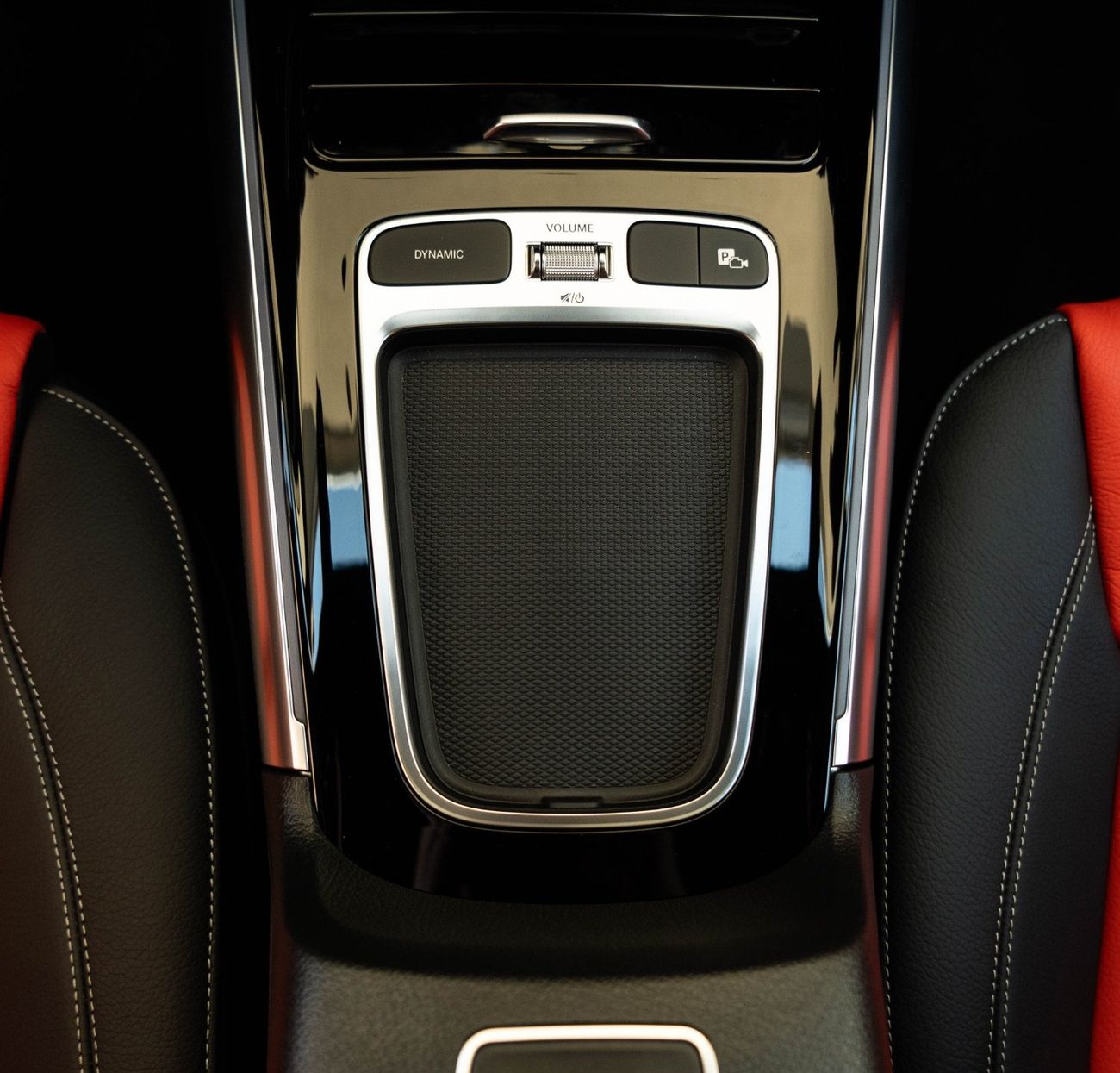 Mercedes-Benz GLA 35 AMG GLA 35 | AMG 4Matic | 2.0L | V6 | 2025