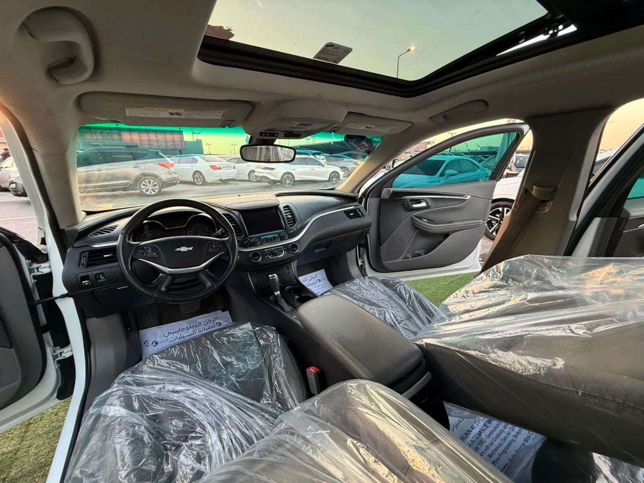 Chevrolet Impala LT (NON GCC) full panoramic sunroof, 6-cylinder