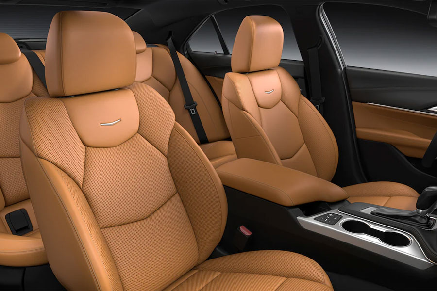 Cadillac CT4 interior - Seats