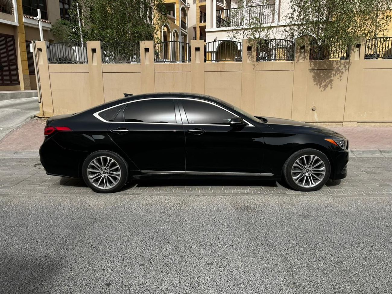 جينيسس G80 Royal 3.8L