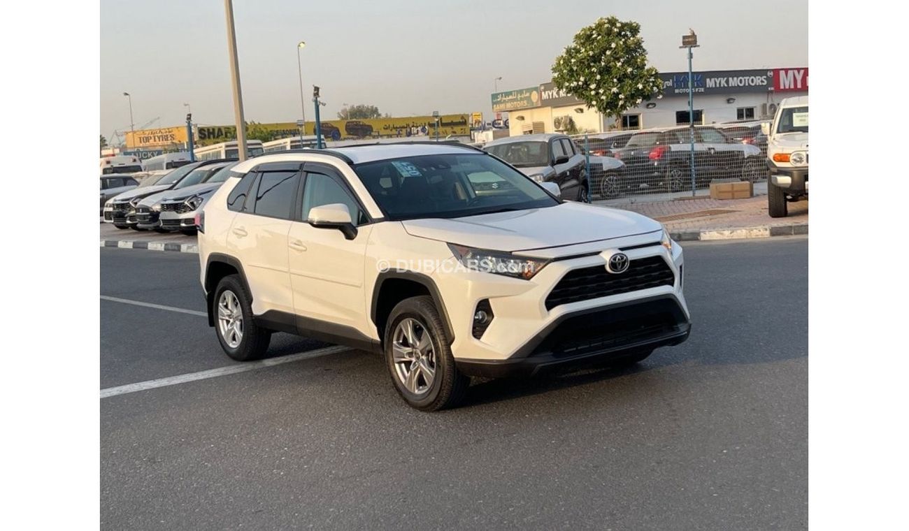 تويوتا راف ٤ 2021 TOYOTA RAV4 XLE 4x4 IMPORTED FROM USA