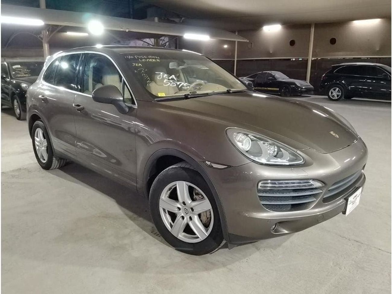 Porsche Cayenne S 4.8L PORSCHE CAYENNE S 2014 4.8L | SPORTS STEERING | SPECIAL BROWN PAINT | SUNROOF
