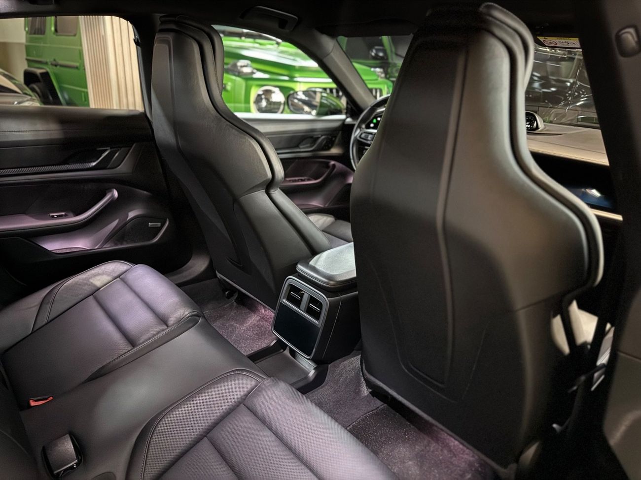 Porsche Taycan 4S Cross Turismo