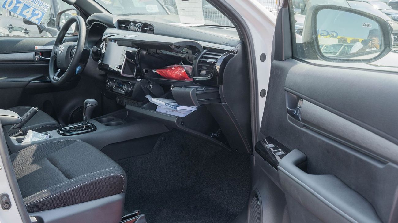 تويوتا هيلوكس 2025 Toyota Hilux Adventure 2.8L Diesel AT (White)