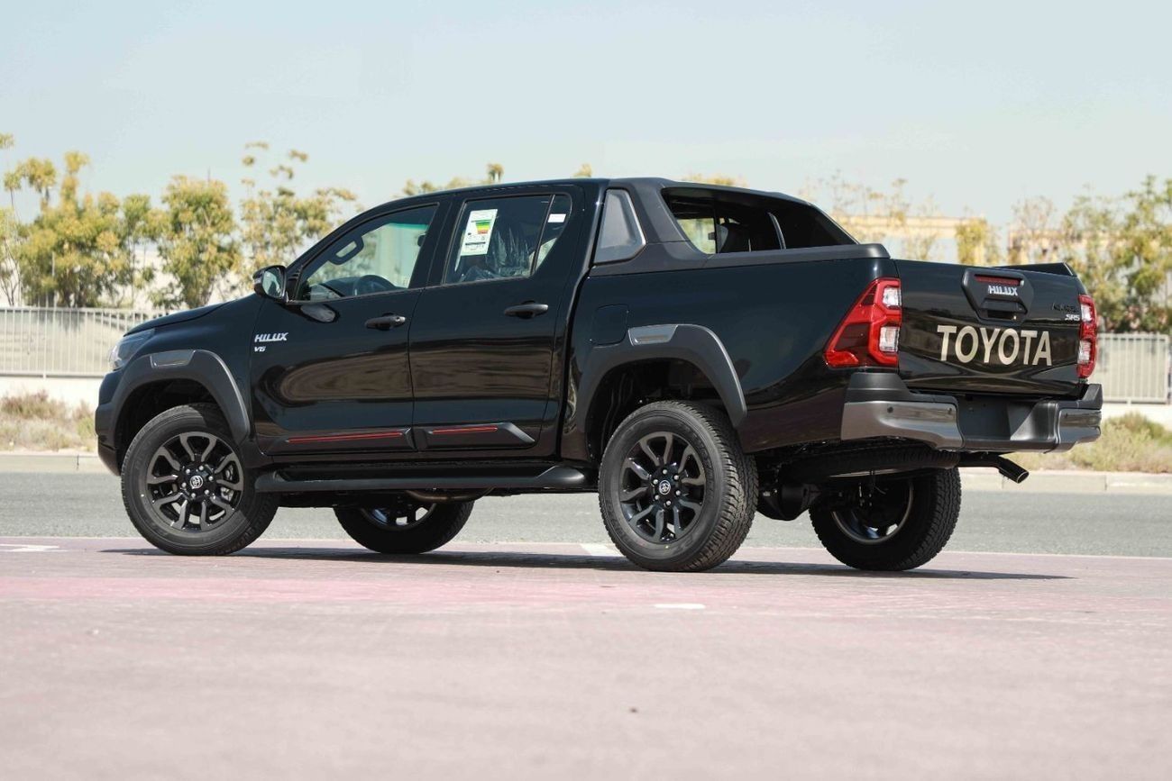 Toyota Hilux 2025 TOYOTA HILUX ADVENTURE 4.0 - ATTITUDE BLACK inside BLACK | Export Only