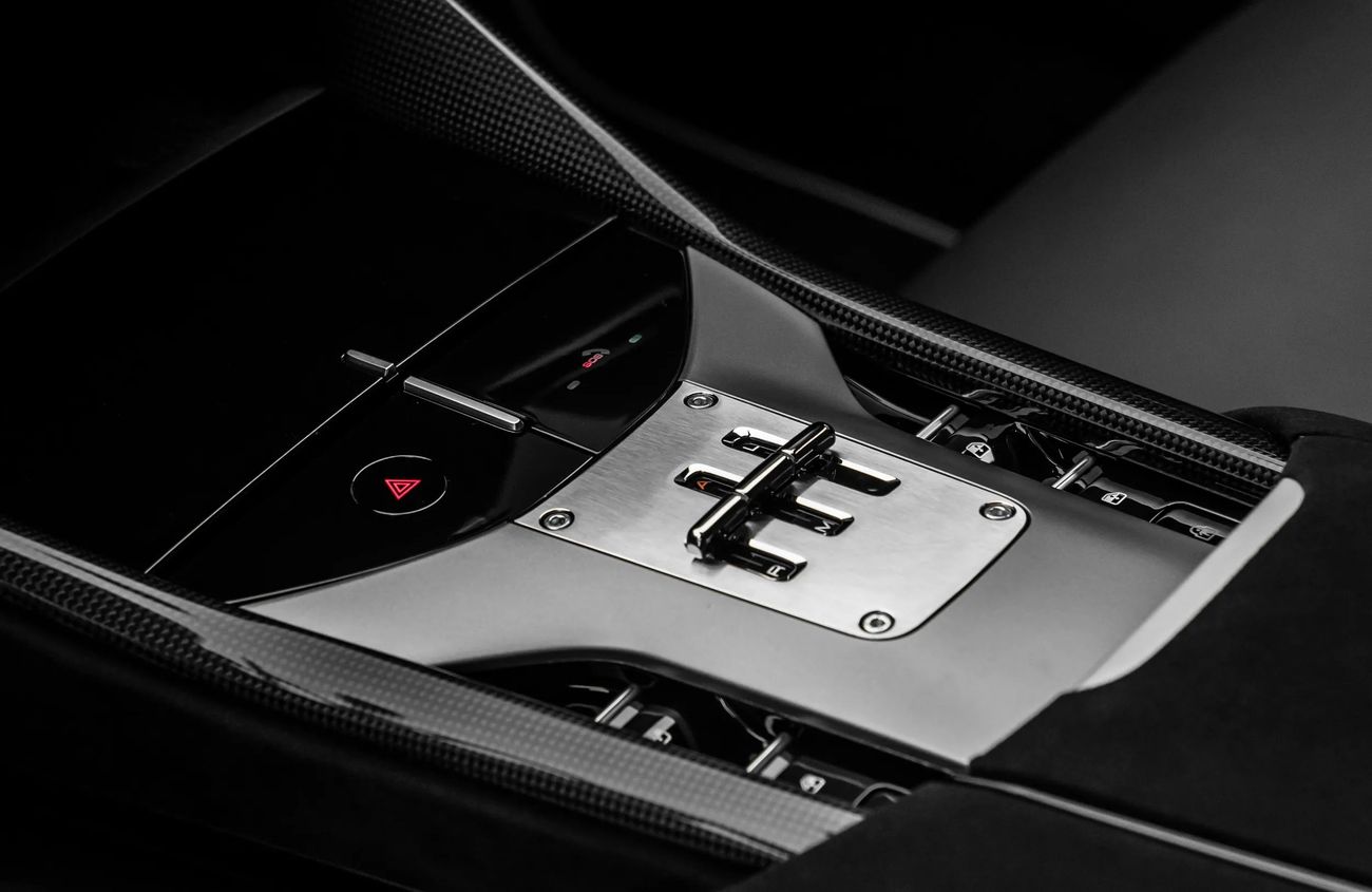 Ferrari Purosangue 6.5L V12 Naturally Aspirated Engine