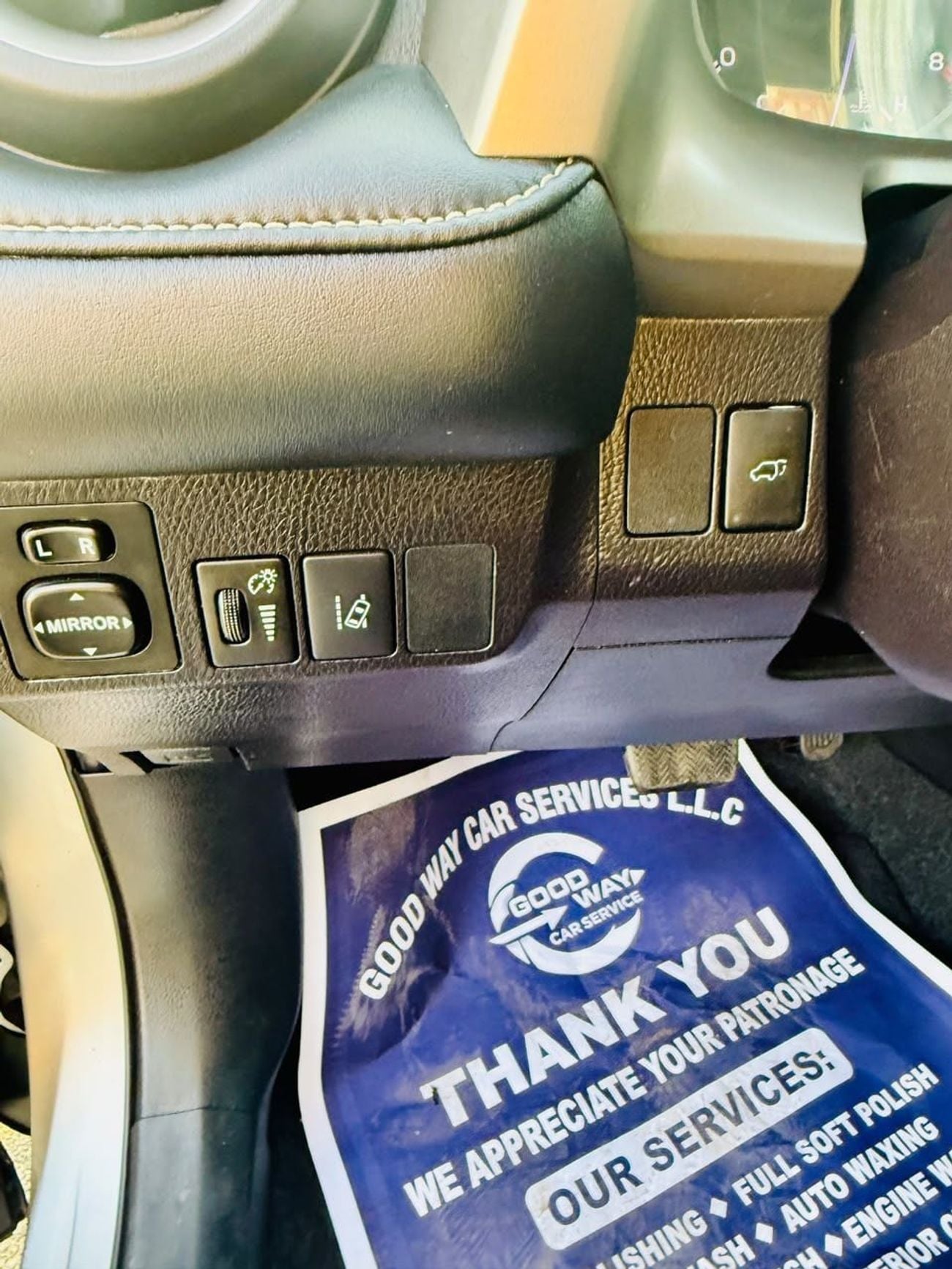 Toyota RAV4 XLE RAV4 XLE FULL OPTION