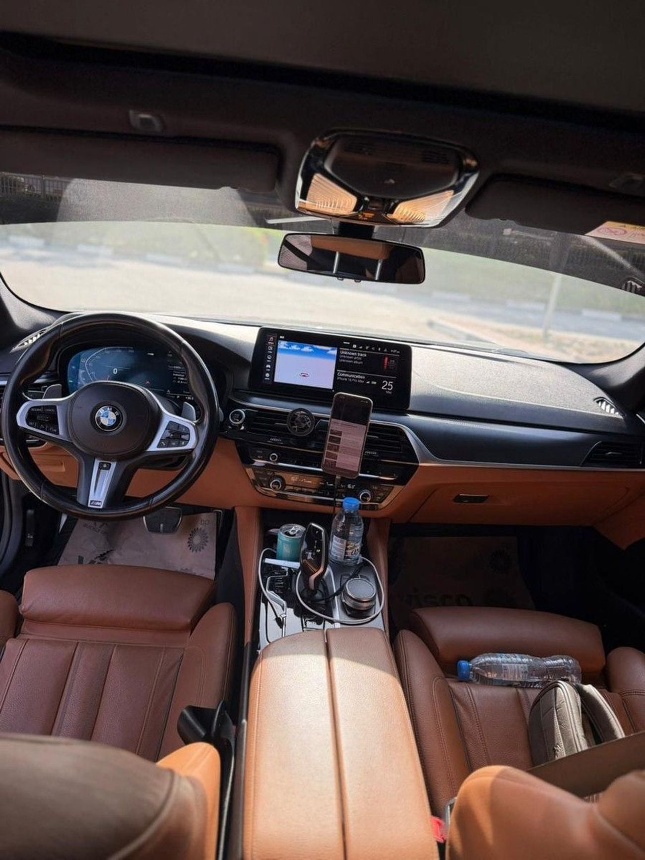 BMW 520i Std 2.0L 2021 European specs | Full Option | No Accidents and No paint