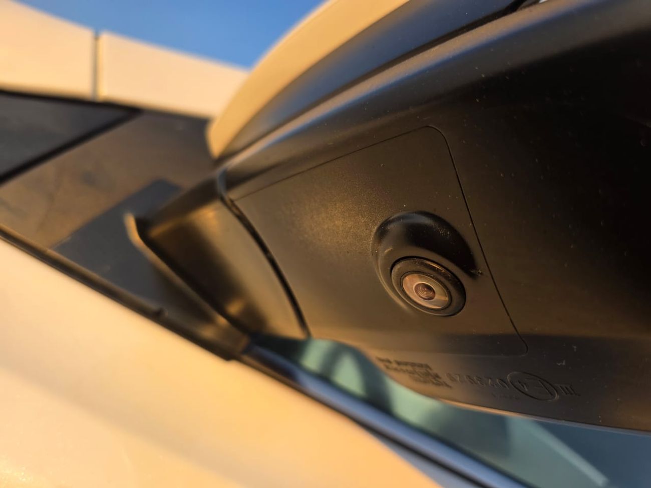 تويوتا راف ٤ 2.5L (AWD) hybrid limited