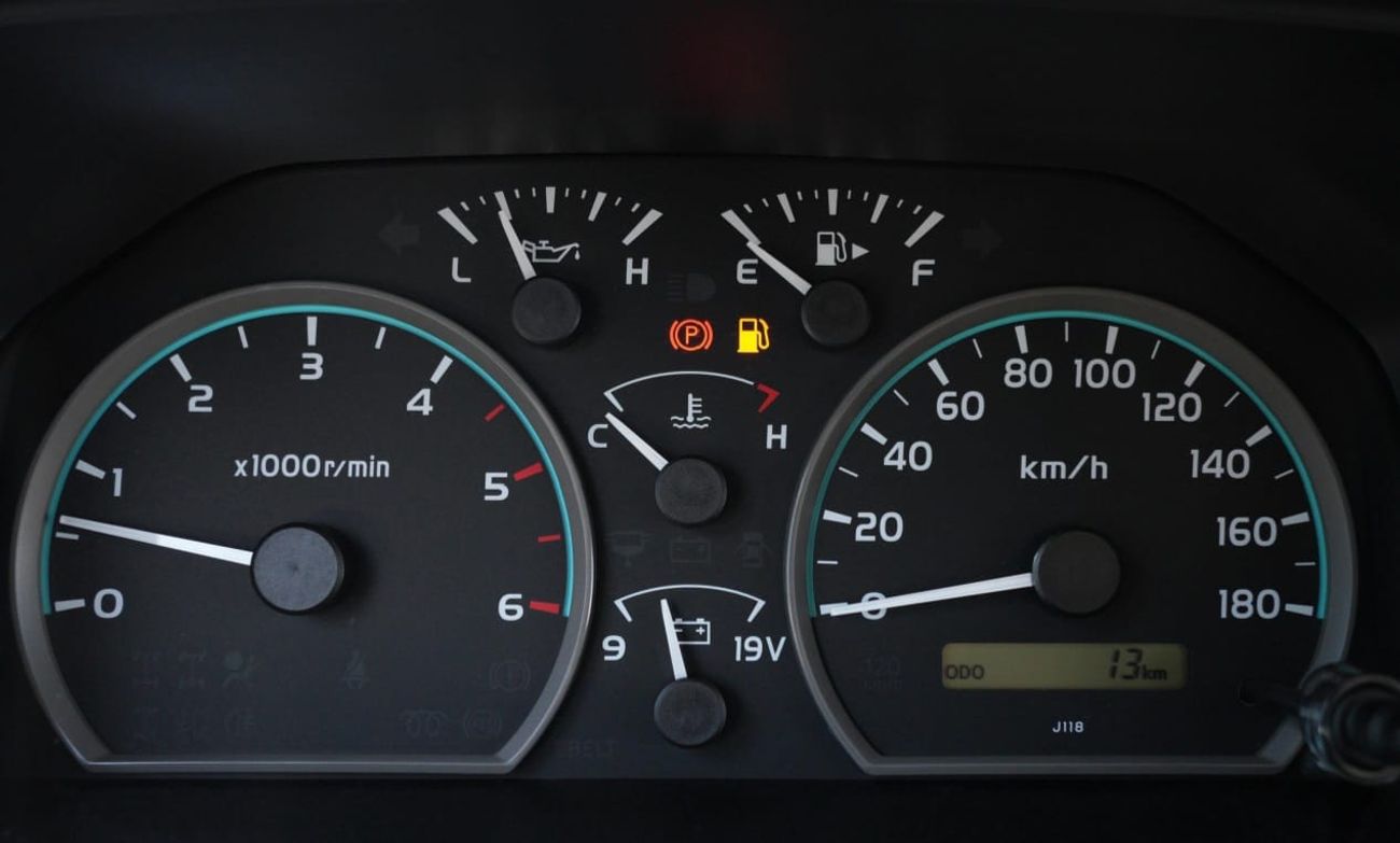 Toyota Land Cruiser 70 Std 4.0L 4WD Std 4.2L 4WD 5 doors