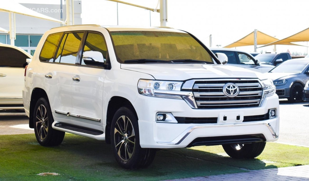 Toyota Land Cruiser GXR V8 Face lift to 2019